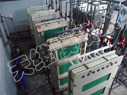 NaOH���ЙC����x�b��